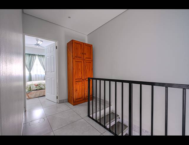 4 BEDROOM DUPLEX FOR SALE IN RED HILL